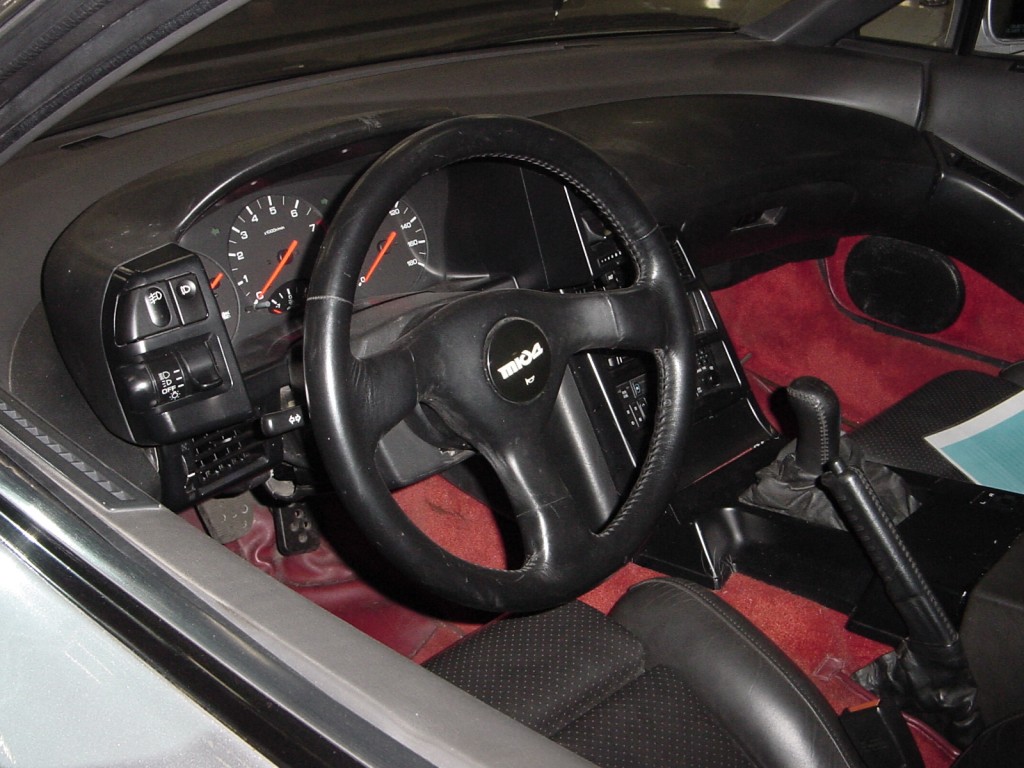 Z32 owners would feel right at home in this interior.