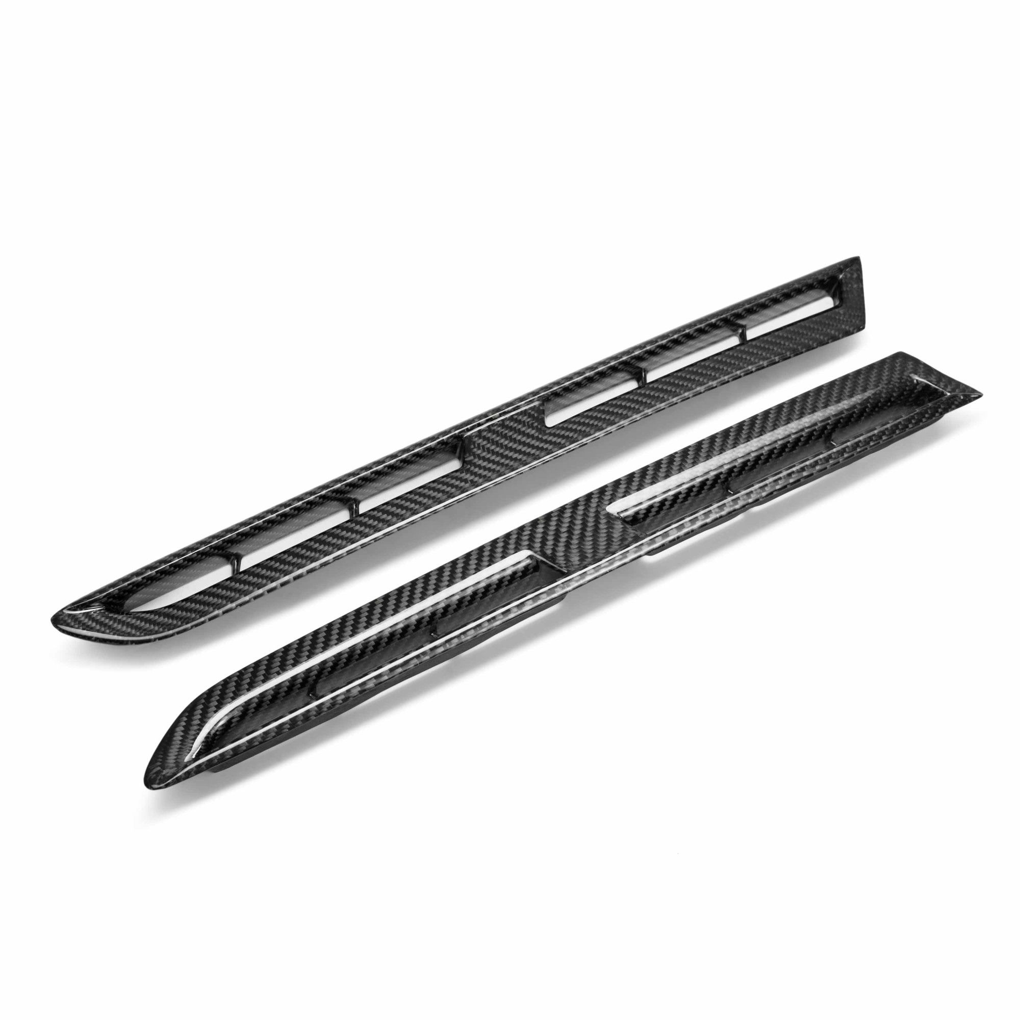Seibon Carbon Fiber Front Fenders Ducts - Nissan GT-R R35