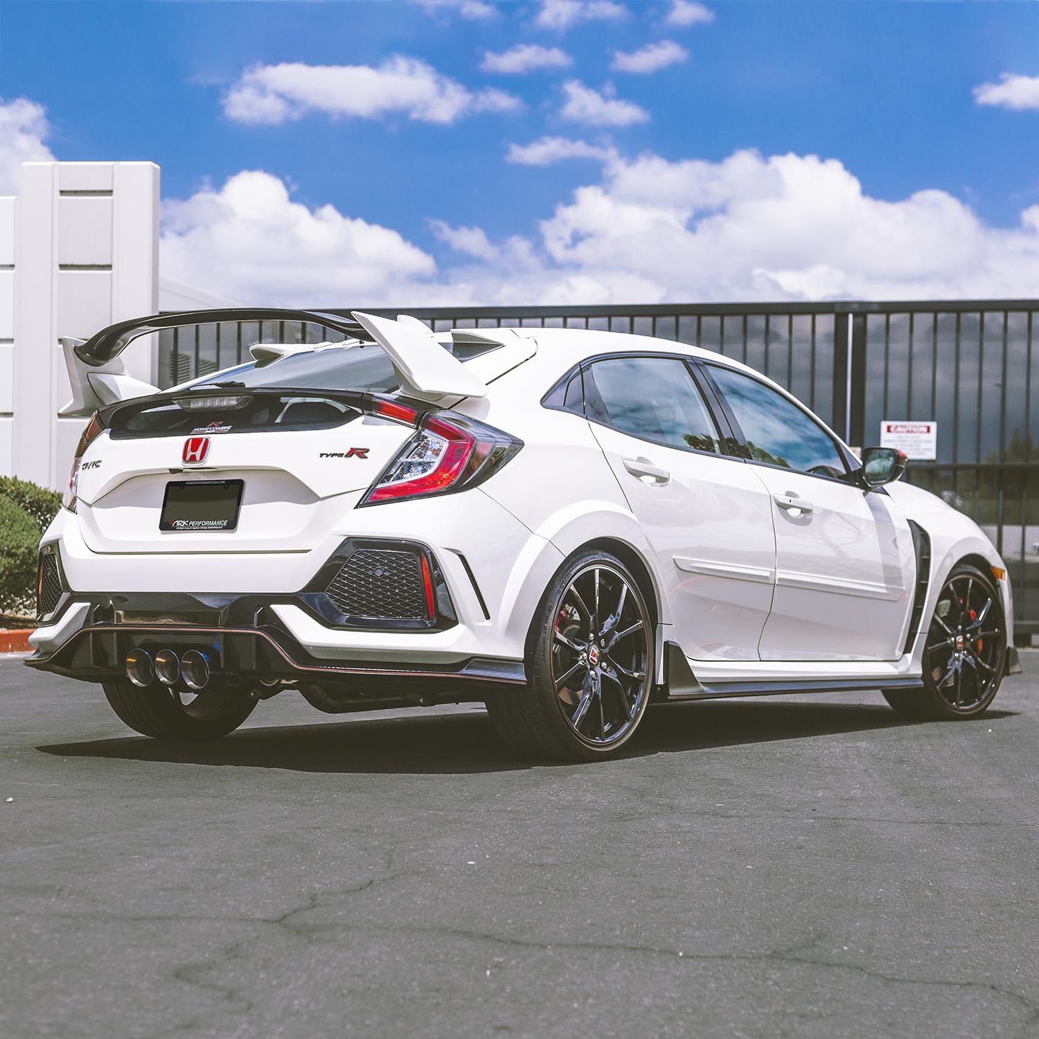 Ark Performance Dt S Cat Back Exhaust System Honda Civic Type R 17 Sm0608 0x17d Sm0608 0217d Sm0608 0117d Concept Z Performance