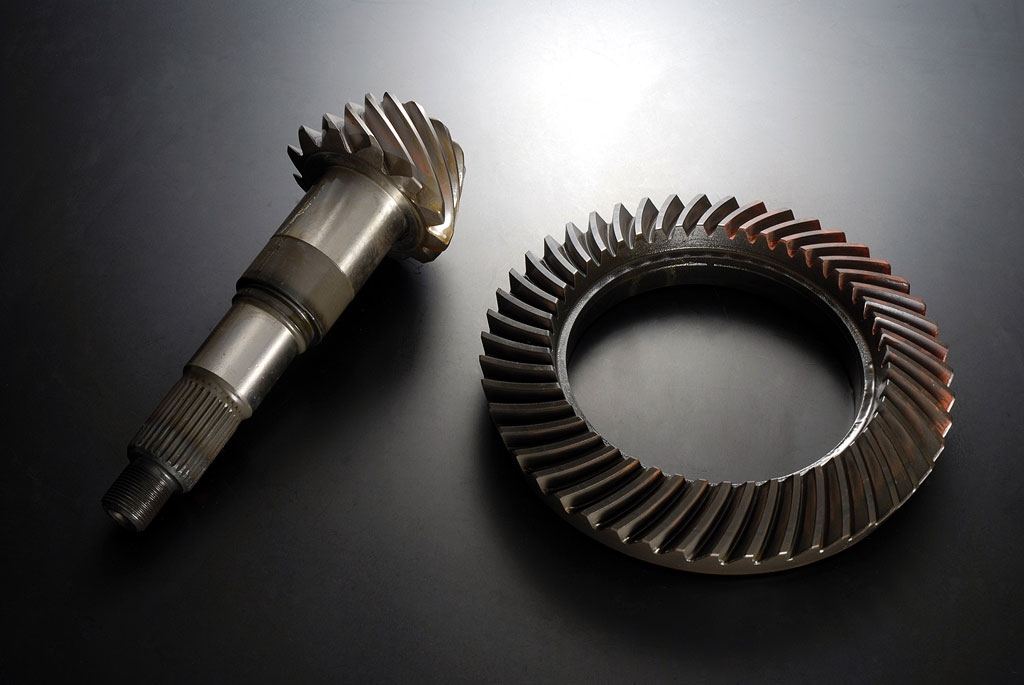 Tomei 3.9 Final Gear Ring and Pinion - Nissan 350Z Z33 MT
