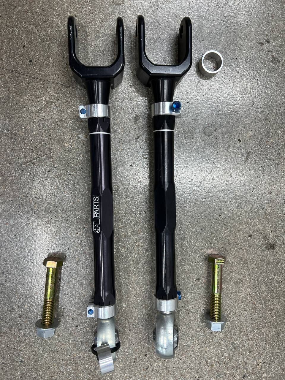 SPL PRO Titanium Adjustable Rear Traction Rod Arms, Dogbone - Nissan 350Z / Infiniti G35 (SCRATCH & DENT)