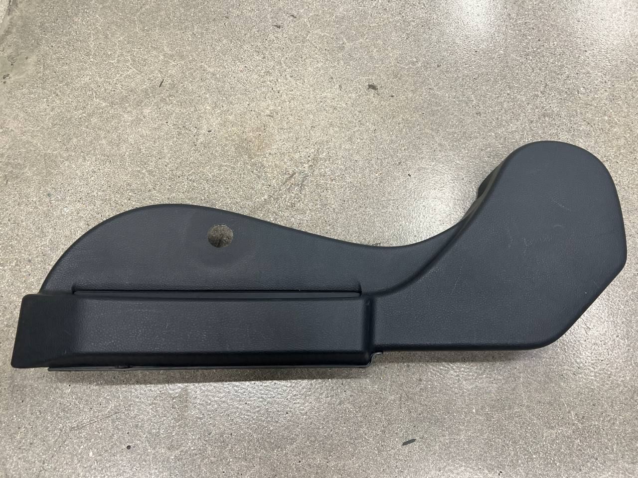 Nissan OEM 350Z Driver's Seat Side Finisher, LH - 03-08 Z33 (SCRATCH & DENT)